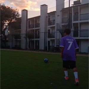 Meet your Posher, Gabriel